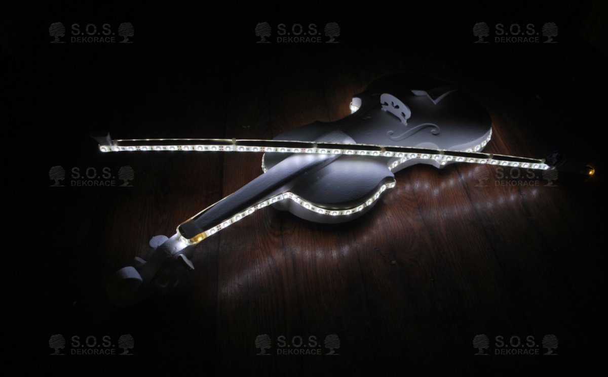 Models, sculptures, moulds