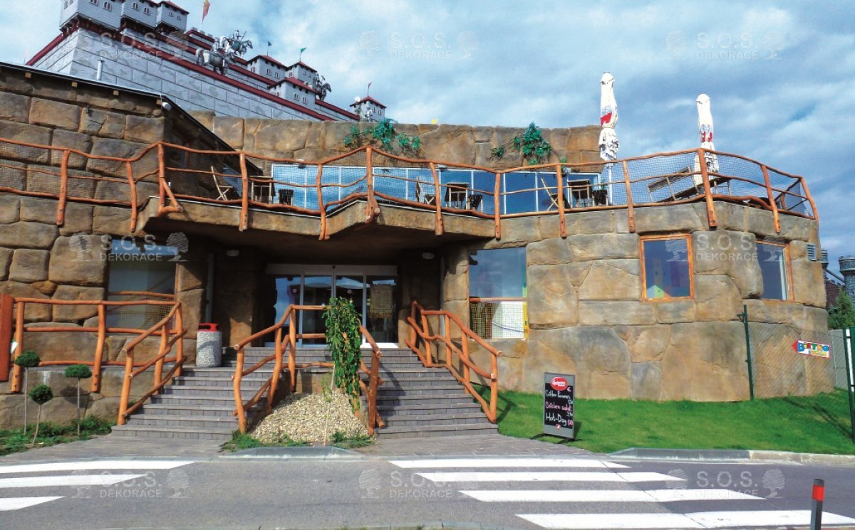 Facade Excalibur City Hatě